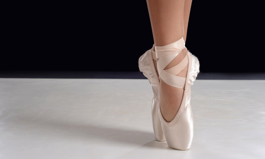 Beginner Pointe / Age 918 The 92nd Street Y, New York